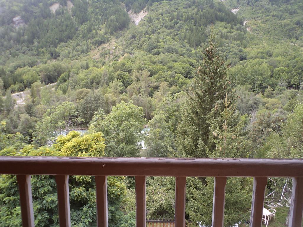 Auberge Saint Antoine Pelvoux Zimmer foto