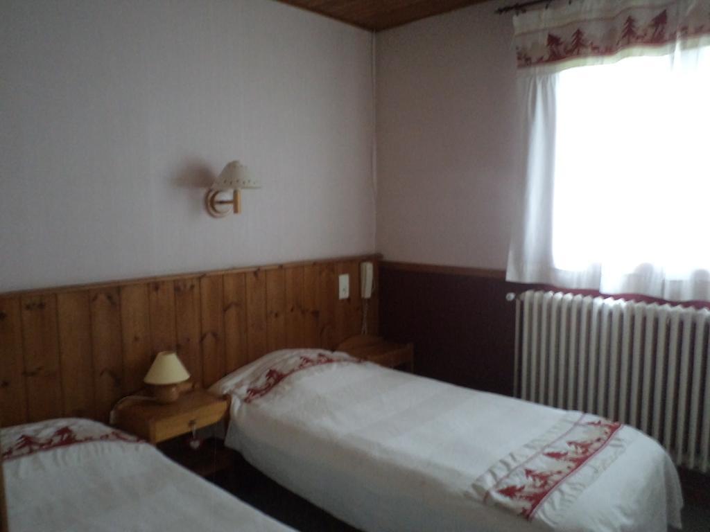 Auberge Saint Antoine Pelvoux Zimmer foto