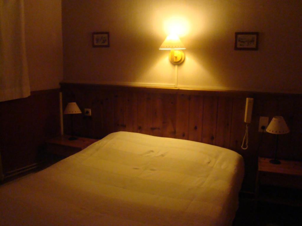 Auberge Saint Antoine Pelvoux Zimmer foto